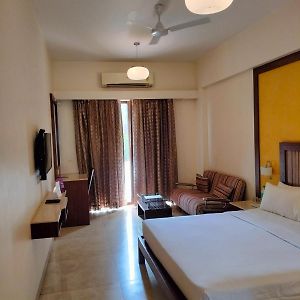 Executive King Room